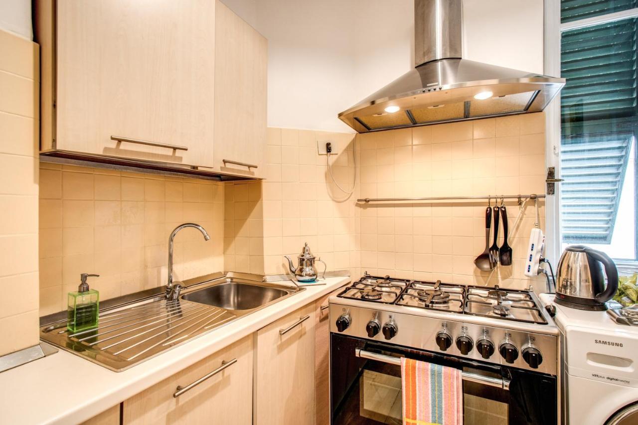 Colonna - Via Del Corso Big Appartement *